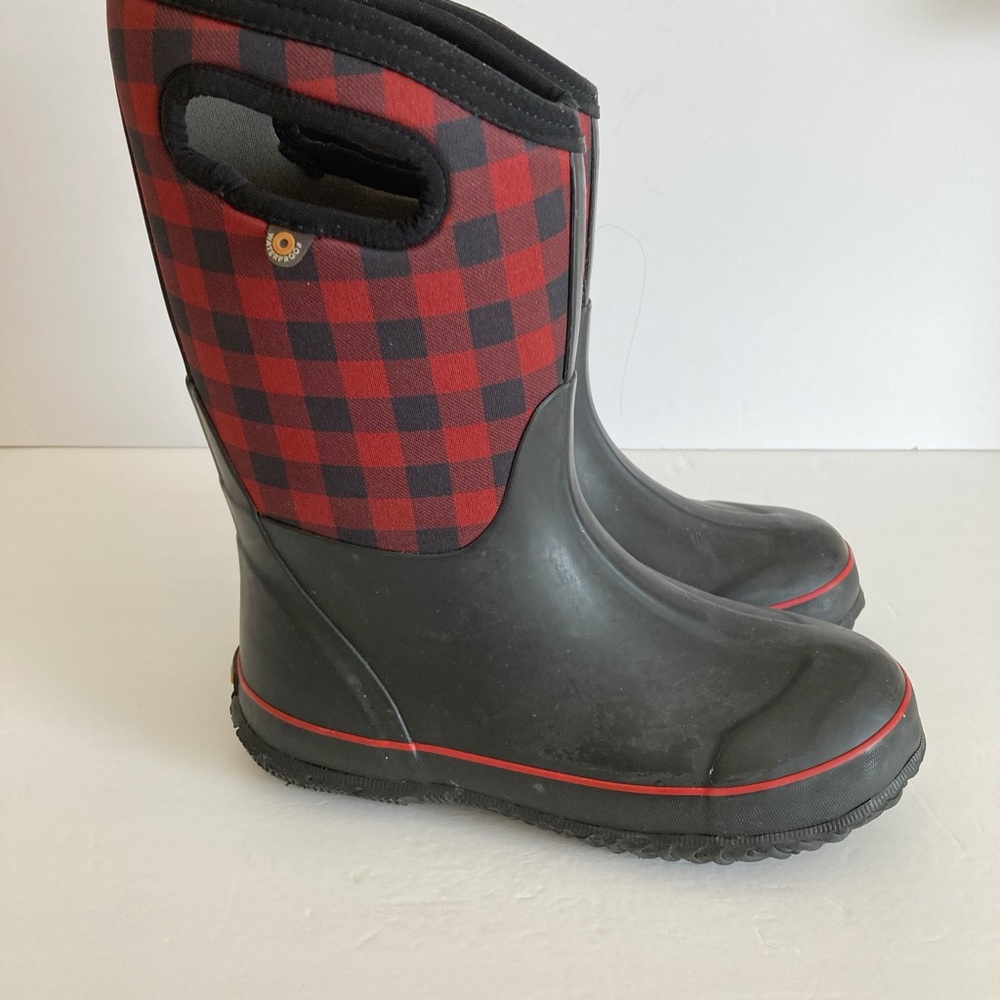 Bogs Kids Black and Red Plaid Waterproof Rain Boots Youth Size 4